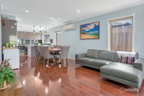 Property photo of 71 Timbarra Drive Werribee VIC 3030
