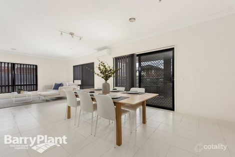 Property photo of 5 Maccloud Court Deer Park VIC 3023