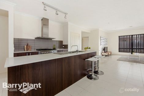 Property photo of 5 Maccloud Court Deer Park VIC 3023