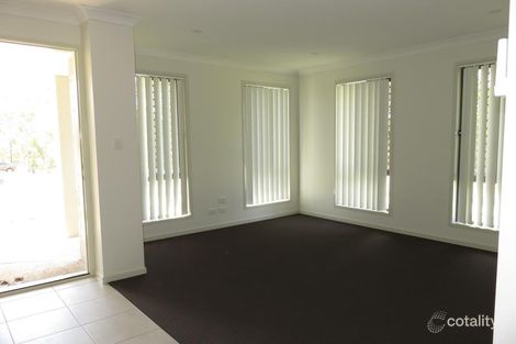 Property photo of 2 Vanstone Way Redland Bay QLD 4165