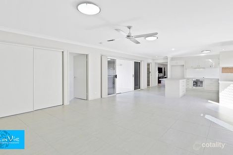 Property photo of 6 Hillsborough Place Springfield Lakes QLD 4300