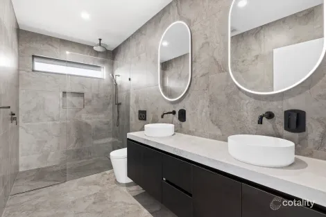 Property photo of 2B First Avenue Altona North VIC 3025