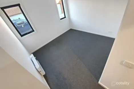 Property photo of 30/205 James Mirams Drive Roxburgh Park VIC 3064