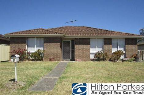 6 Unicombe Cres, Oakhurst, NSW 2761