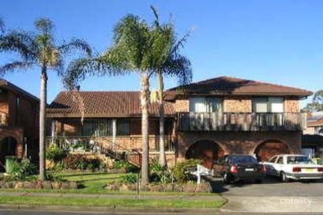 19 Strathfield Cl, St Johns Park, NSW 2176