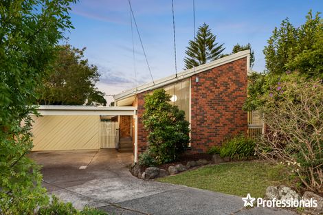 Property photo of 12 Kingloch Parade Wantirna VIC 3152