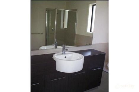 Property photo of 7 Belleville Close Burnside Heights VIC 3023