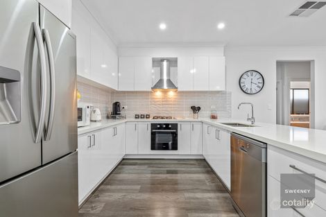 Property photo of 99 Stonehill Drive Maddingley VIC 3340