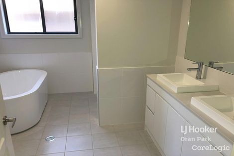 64 Bryant Ave, Middleton Grange, NSW 2171