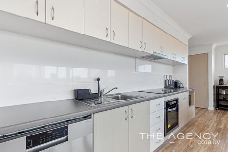 Property photo of 5/4 Pollard Street Glendalough WA 6016
