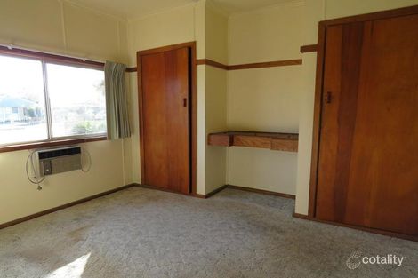 Property photo of 14 Toonalook Parade Paynesville VIC 3880