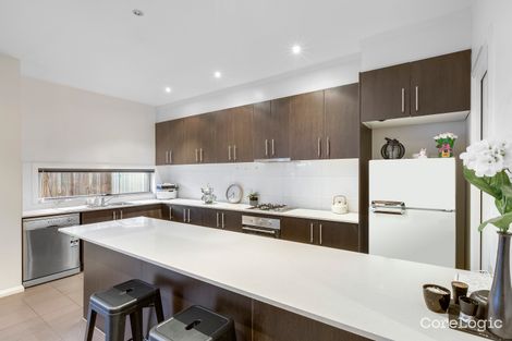 Property photo of 2/38 Buckingham Street Sydenham VIC 3037