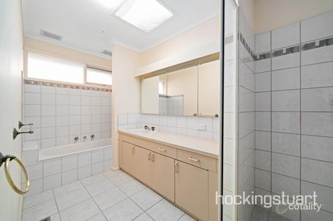 Property photo of 5 Hendersons Road Viewbank VIC 3084