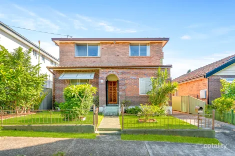 13 Hillcrest St, Wiley Park, NSW 2195