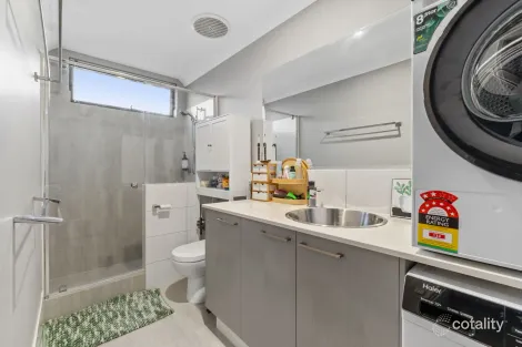 Property photo of 7/4 Endeavour Road Morley WA 6062