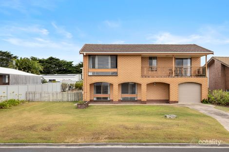 36 Beach Rd, Beachport, SA 5280