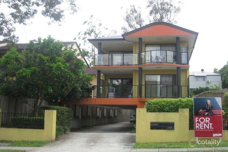 11 Waverley Rd, Taringa, QLD 4068