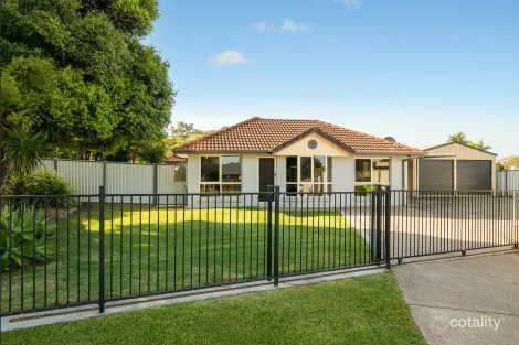 Property photo of 3 Gilbert Court Hillcrest QLD 4118