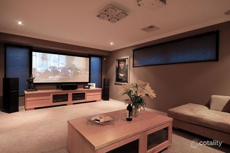Property photo of 17 Leighton Gardens Tapping WA 6065