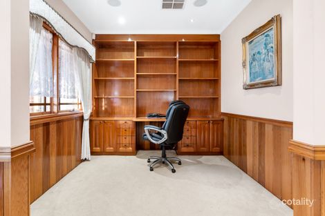 Property photo of 12 Kirribilli Boulevard Taylors Hill VIC 3037