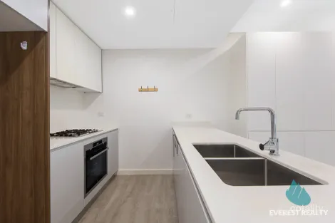 Property photo of 40-42 Loftus Crescent Homebush NSW 2140