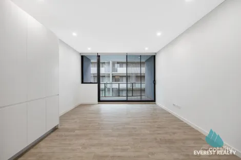 Property photo of 40-42 Loftus Crescent Homebush NSW 2140