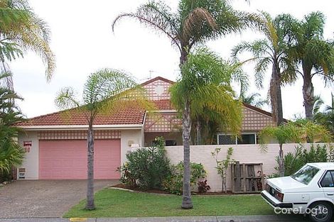 Property photo of 26 Charolais Crescent Benowa QLD 4217