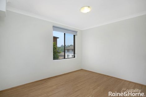 Property photo of 2/82-84 Hunter Street Hornsby NSW 2077