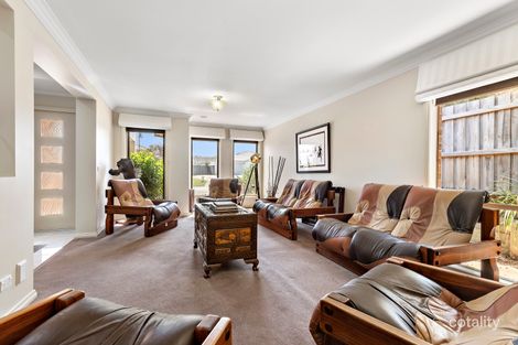 Property photo of 18 Serenity Way Mornington VIC 3931