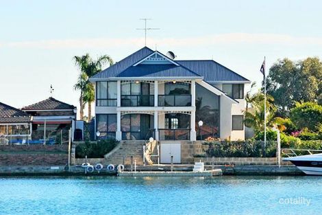 72a Waterside Dr, Dudley Park, WA 6210