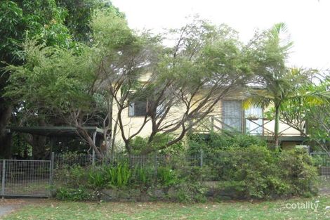 15 Wren St, Slade Point, QLD 4740