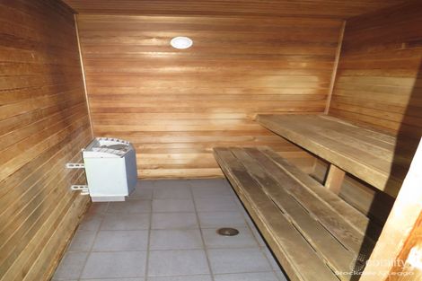 Property photo of 124 Sovereign Manors Crescent Rowville VIC 3178