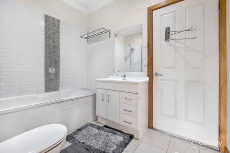 Property photo of 2/164 Cornwall Road Sunshine VIC 3020