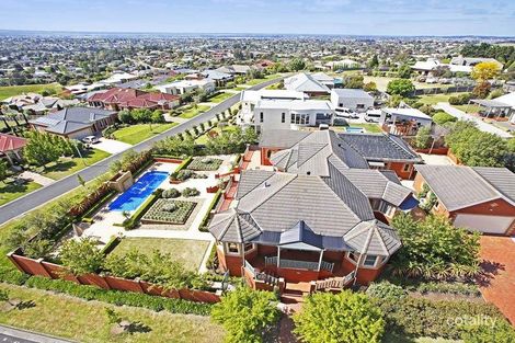 Property photo of 16 Trafalgar Square Wandana Heights VIC 3216
