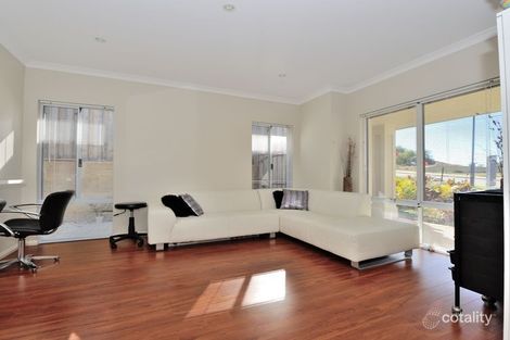 Property photo of 62 Richview Ramble Wannanup WA 6210