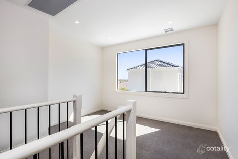 Property photo of 1/11 Lexton Road Box Hill North VIC 3129