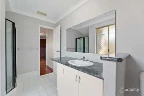 Property photo of 25 Warnbro Sound Avenue Warnbro WA 6169