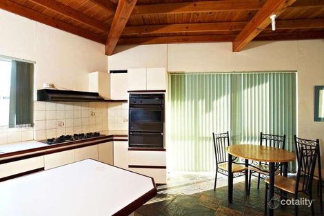 Property photo of 17 Pine Grove Kardinya WA 6163