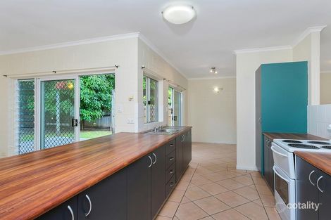 Property photo of 32 Dodd Court Mooroobool QLD 4870