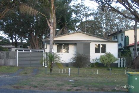 706 The Entrance Rd, Bateau Bay, NSW 2261