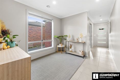 Property photo of 100 Hamish Drive Tarneit VIC 3029