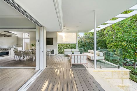 Property photo of 18 Donegal Road Floreat WA 6014