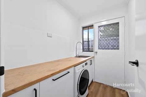 Property photo of 5 Pinnacle Way Hampton Park VIC 3976