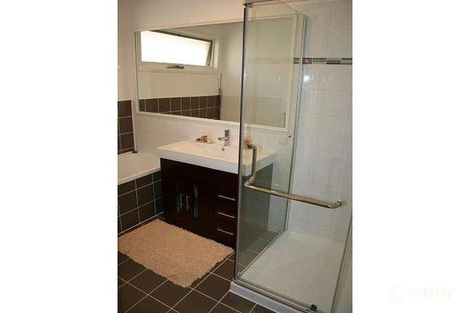 Property photo of 8 Haines Court Sunbury VIC 3429
