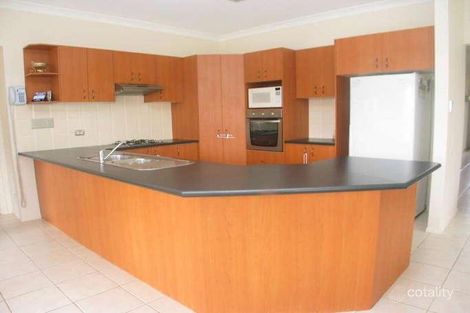 Property photo of 30 Hindmarsh Avenue Camden Park NSW 2570