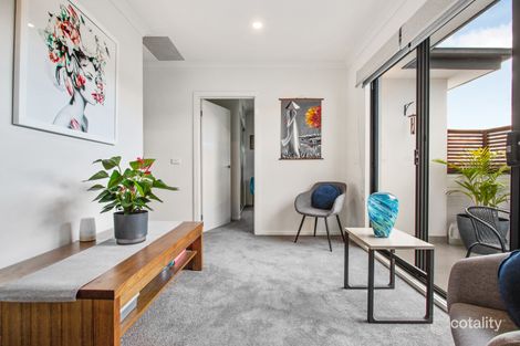 Property photo of 2 Chamomile Close Kilsyth VIC 3137