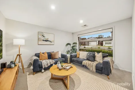 Property photo of 7 Hogg Street Casey ACT 2913