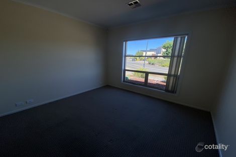Property photo of 43 Hindmarsh Circuit Mawson Lakes SA 5095