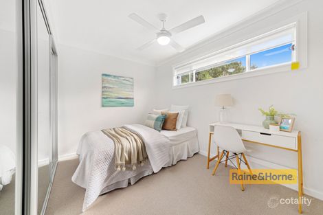 Property photo of 16 Jimba Close Woy Woy NSW 2256