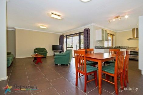 Property photo of 19 Mirrelia Way Riverton WA 6148